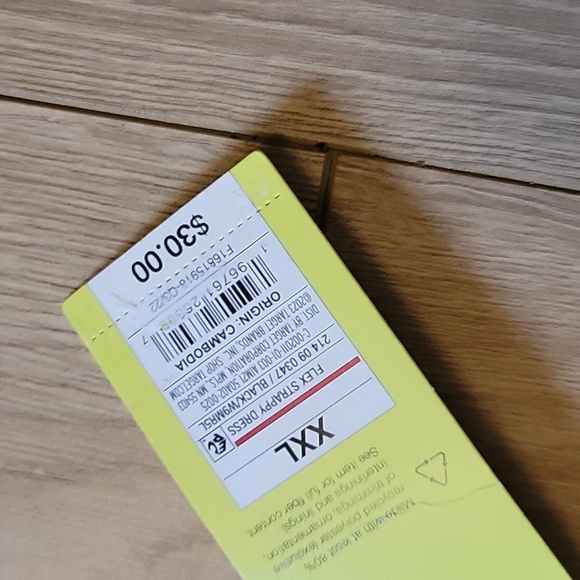 Xxl black strappy dress - Picture 4 of 5